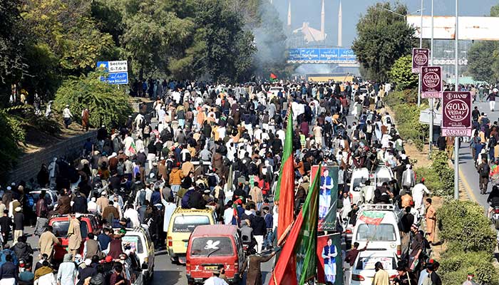 PML-N to table resolution seeking ban on ‘anarchist’ PTI