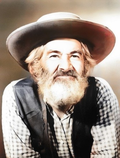 “Unveiling the Unexpected: Gabby Hayes’ Startling Transformation Sans Beard”