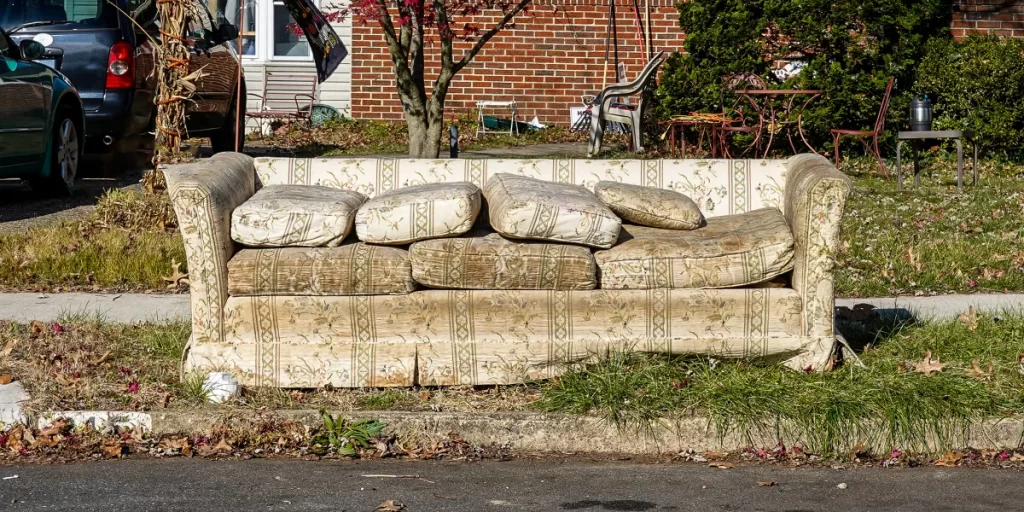 I Took Our Old Couch to the Dump, but My Husband Freaked Out, Yelling, “You Threw Away the Plan?!”