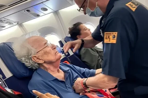 At 78, I Liquidated Everything and Bought a One-Way Ticket to Reconnect with the Love of My Life—Until Fate Intervened: Today’s Story