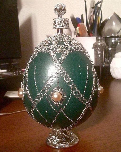 Husband Mocks Old Egg Wife Bought at Flea Market, so She