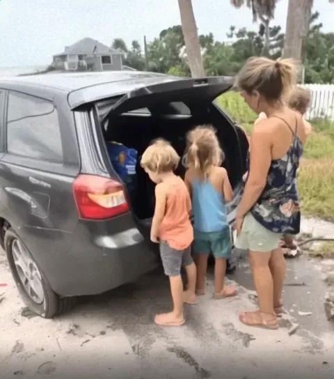 A single mother of four buys a used car